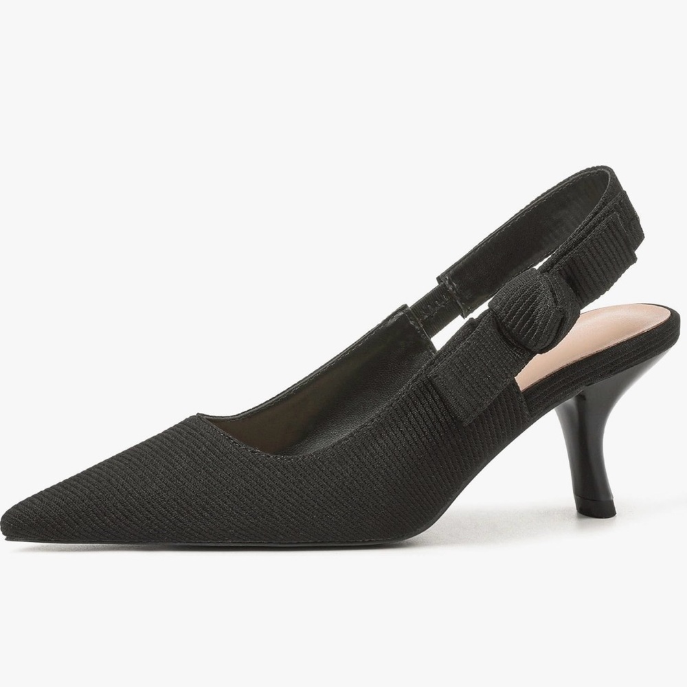 Chic Black Slingback Heels